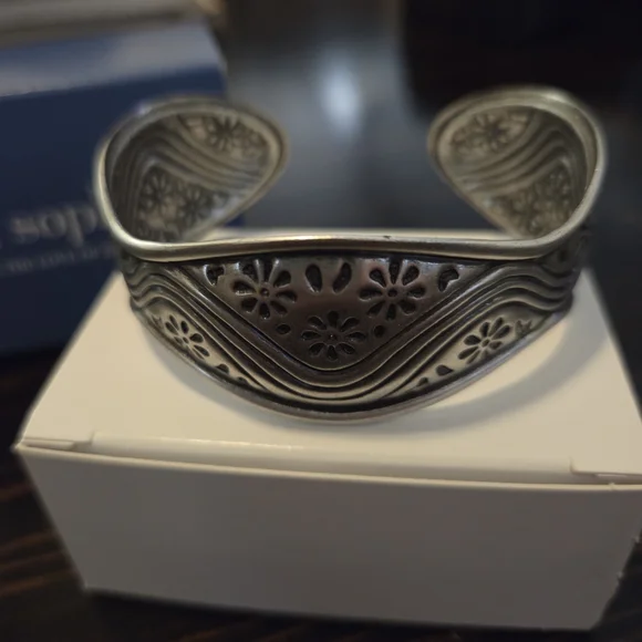 Lia Sophia Silver Cuff Bracelet - Picture 2 of 5